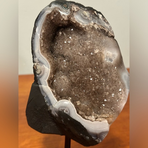 Amethyst geode 4.5 pounds with stand - Picture 3 of 11